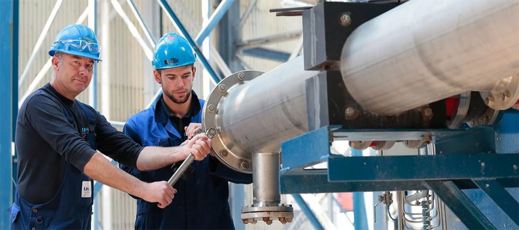 sfeerfoto bij IJsselland technologie deal